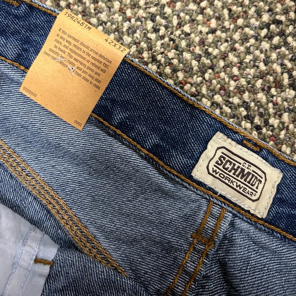 Jeans - Picture 2 of 4